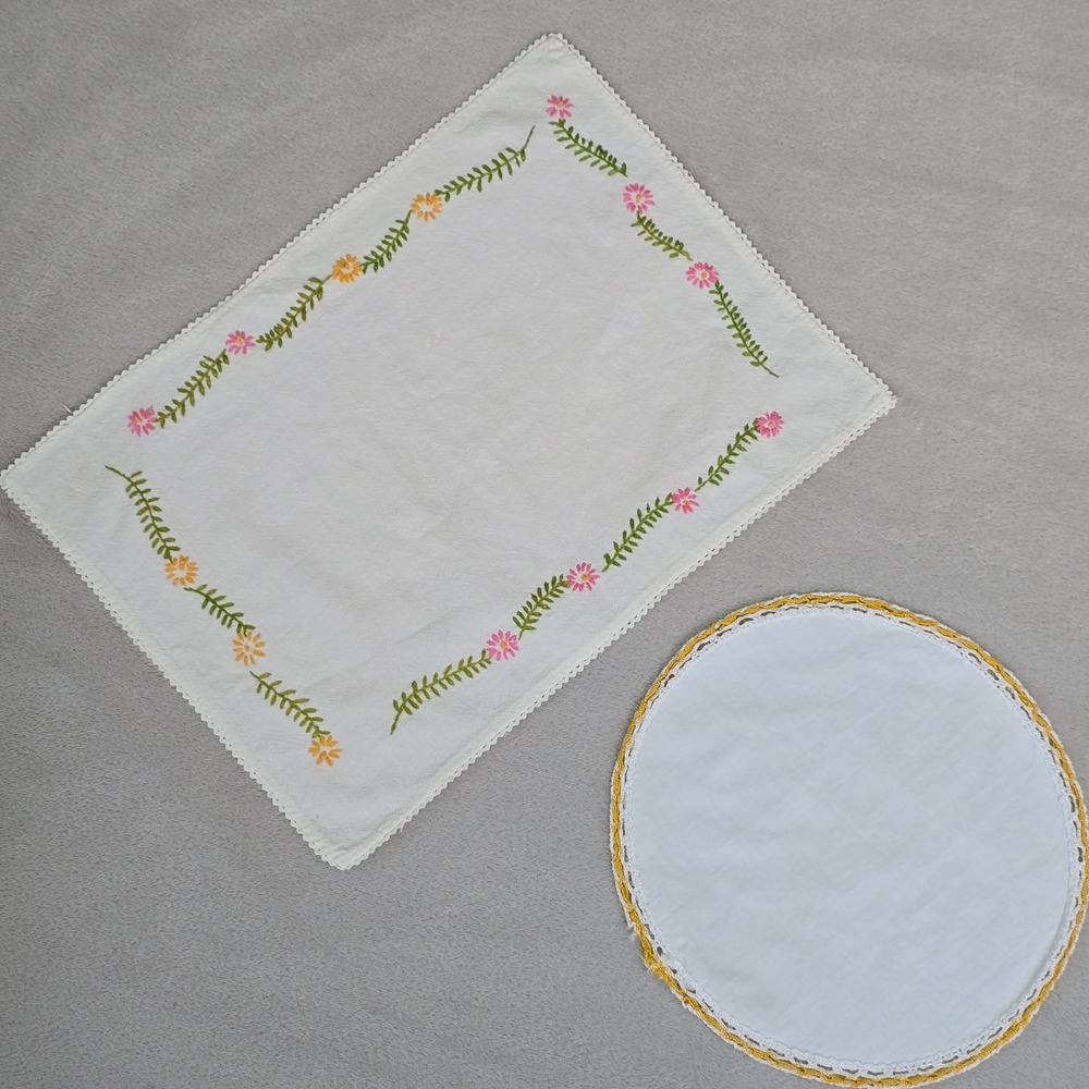 Vintage Hand Embroidered Floral Doily Set Dresser Scarf Round Mat  1940s Cottage